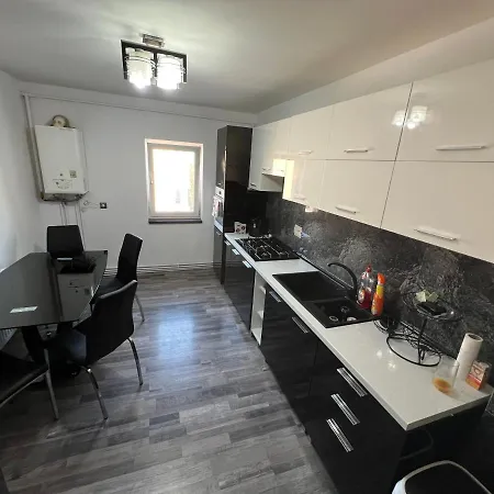 L&L Apartment Braşov Exterior photo