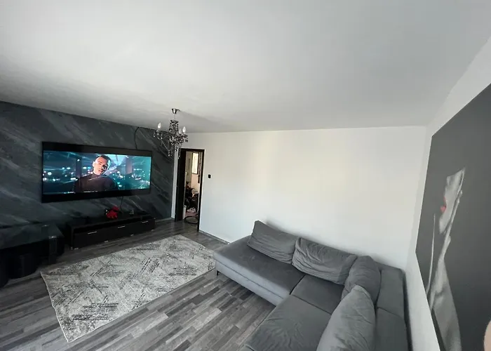 L&L Apartment